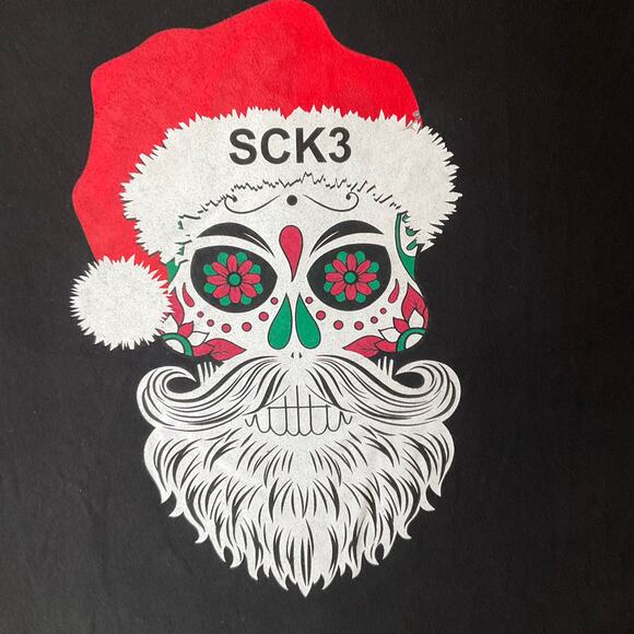 Next Level Apparel Men Short Sleeve T-shirt Size M, Black, Skull Santa Christmas - Picture 6 of 8